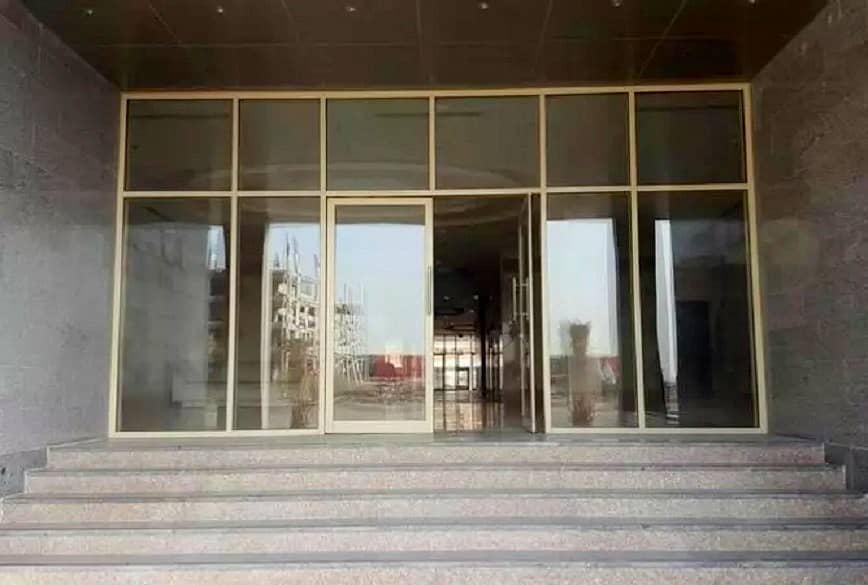 Great Price! 2 B/R Apt With Parking in Emirates City, Ajman