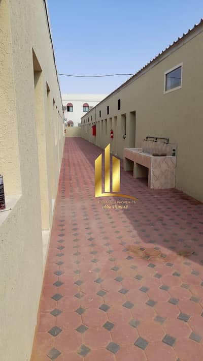 سكن عمال  للبيع في صناعية الصجعة، الشارقة - WhatsApp Image 2025-06-09 at 8.25. 51 AM. jpeg