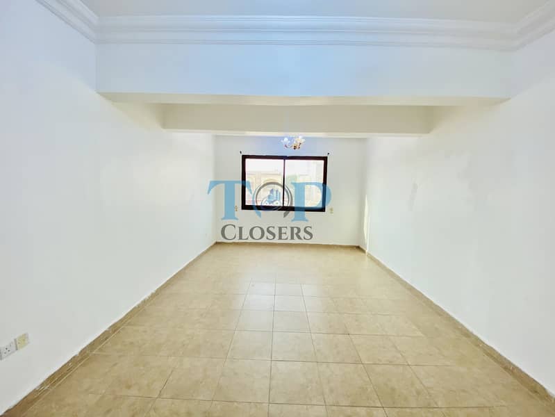 Квартира в Аль Джими,Аль Мраижеб, 3 cпальни, 42000 AED - 11928794 Квартира в Аль Джими,Аль Мраижеб, 3 cпальни, 42000 AED - 11928794