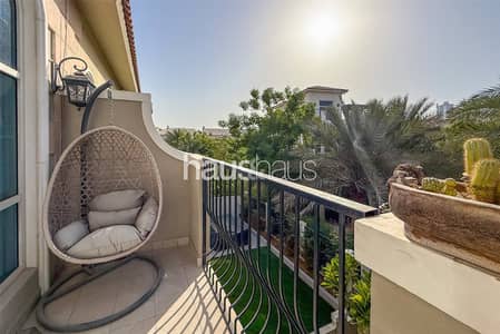 4 Bedroom Villa for Rent in Motor City, Dubai - Quiet Casa Familia | Single Row | Park Backing