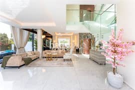 Corner Villa | Lake Facing | Upgraded and Extended