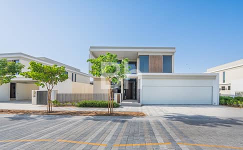 5 Bedroom Villa for Sale in Tilal Al Ghaf, Dubai - Upgraded | Large Corner Plot | Single Row