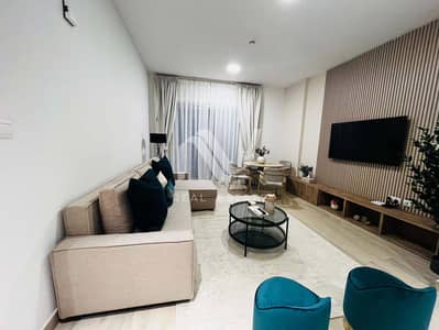 شقة 1 غرفة نوم للايجار في جزيرة ياس، أبوظبي - Waters Edge 1BR, Yas Island - NV13062025SH04R_0006_IMG-20250613-WA0074. jpg. jpg