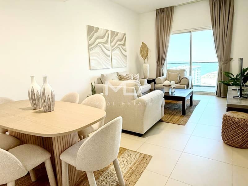 Vacant | New Furnishings | Stunning City Views Vacant | New Furnishings | Stunning City Views