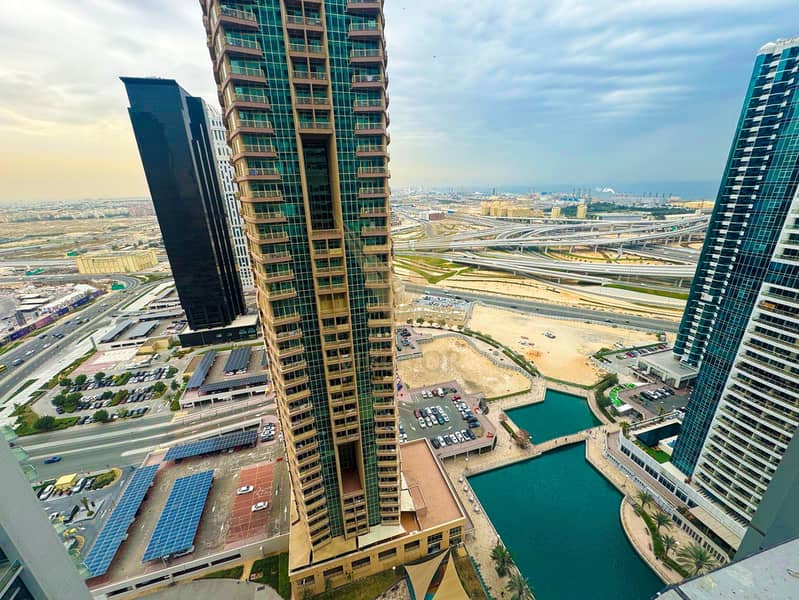 Customizable Office for Rent in Dubai Star, JLT