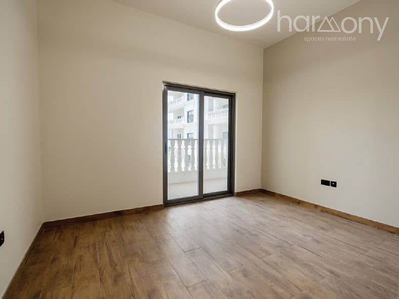 9 House pics_page-0009. jpg
