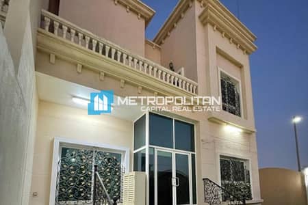 11 Bedroom Villa for Sale in Khalifa City, Abu Dhabi - 12BR+M w/ Balcony|Huge Plot|Laundry and Storage