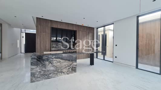 5 Bedroom Villa for Sale in Tilal Al Ghaf, Dubai - Corner End Unit || Park View || Ready & Vacant