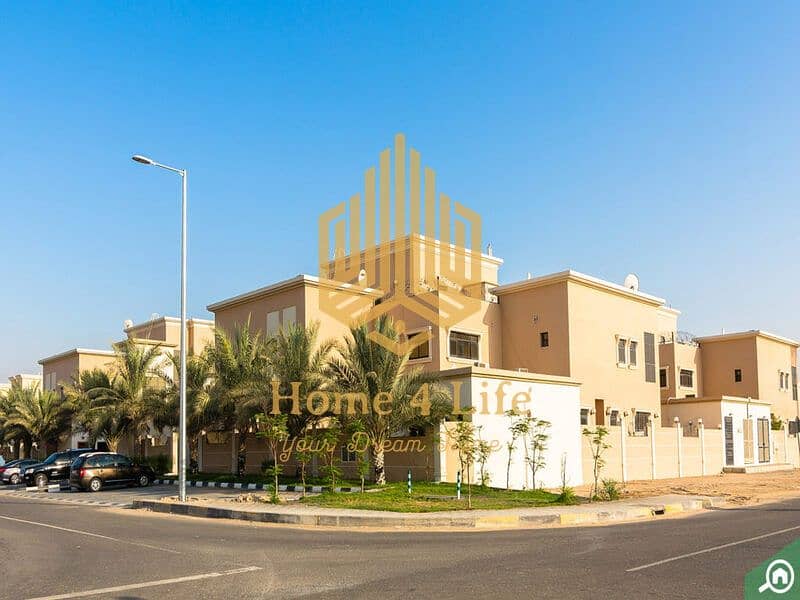 9 pros-and-cons-living-in-Hydra-Village-Abu-Dhabi258796452-ar. jpg