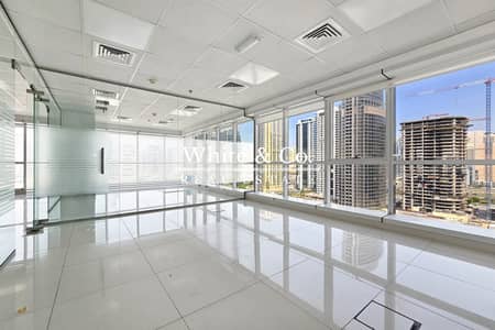 朱美拉湖塔 (JLT)， 迪拜 写字楼待租 - 位于朱美拉湖塔 (JLT)，JLT W区，朱美拉商业中心5号 的写字楼 325000 AED - 11836786