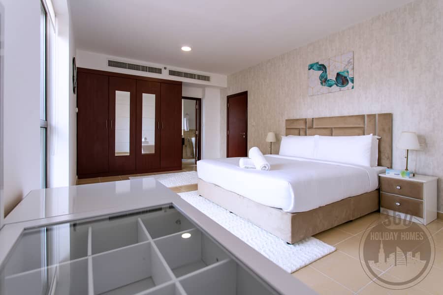 5 BEDROOM