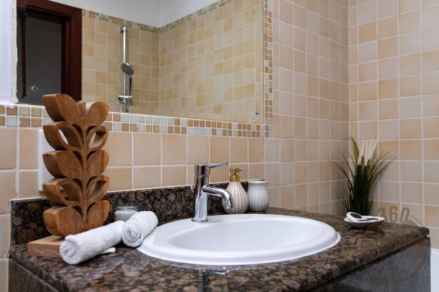 10 BATHROOM
