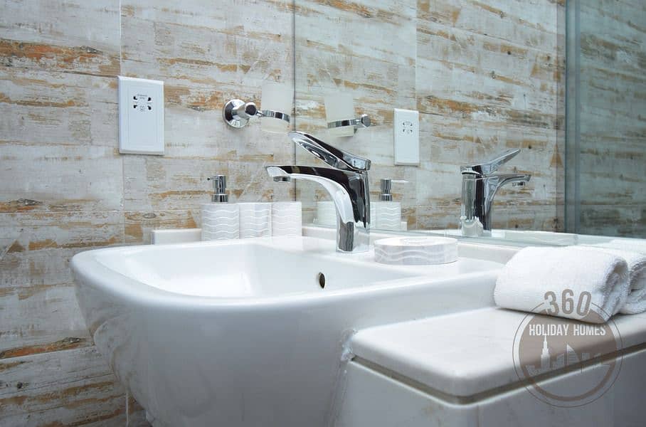 10 14BATH. jpg
