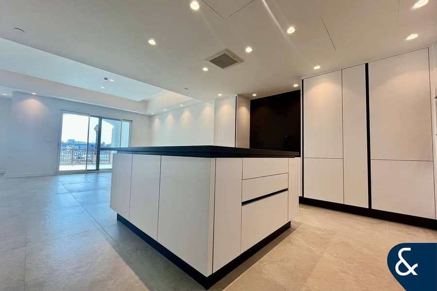 位于朱美拉棕榈岛，滨海公馆，滨海公馆3号大楼 3 卧室的公寓 600000 AED - 11932279