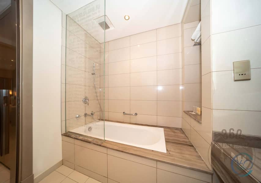 7 bathroom. jpeg
