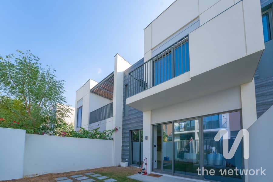 Таунхаус в Арабиан Ранчес 3,Джой, 3 cпальни, 160000 AED - 11932977 Таунхаус в Арабиан Ранчес 3,Джой, 3 cпальни, 160000 AED - 11932977