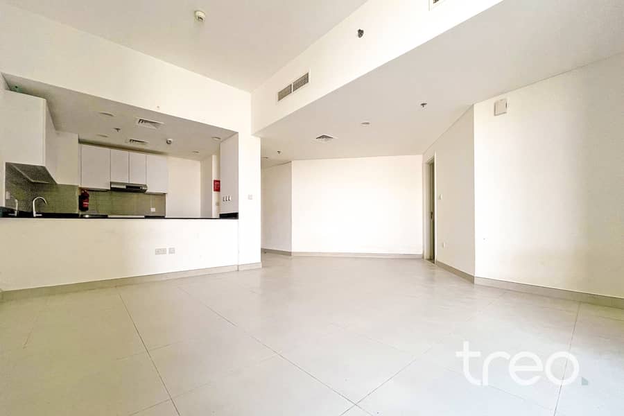 Exclusive | Vacant Now | Spacious Layout Exclusive | Vacant Now | Spacious Layout