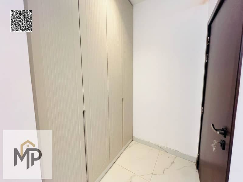 16 IMG-20250415-WA2074. jpg