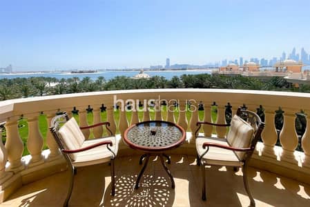 Hotel Apartment for Sale in Palm Jumeirah, Dubai - Exclusive Hotel Unit | 5 Amenities | Sea Views