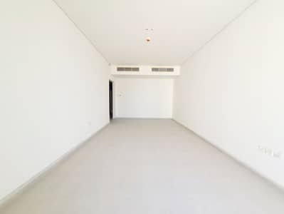 2 Bedroom Flat for Rent in Muwaileh, Sharjah - 20241117_104859. jpg