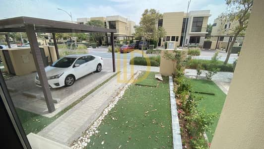 3 Bedroom Townhouse for Sale in DAMAC Hills, Dubai - Vacant - Maid Room - Type THM1 - Back to Back