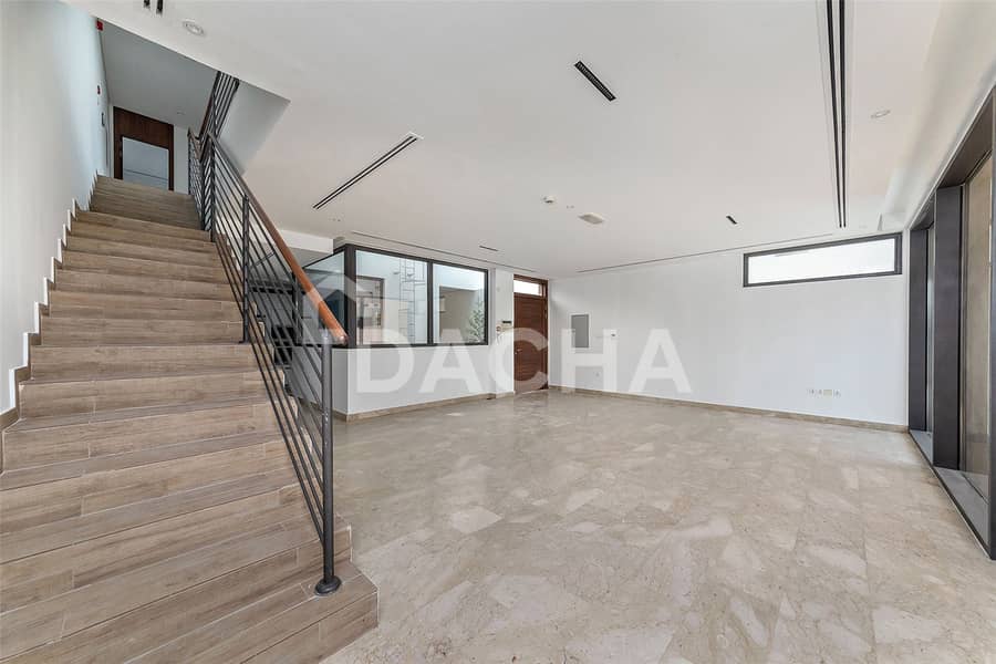 Spacious 4BR | Ready to Move | Must See Spacious 4BR | Ready to Move | Must See
