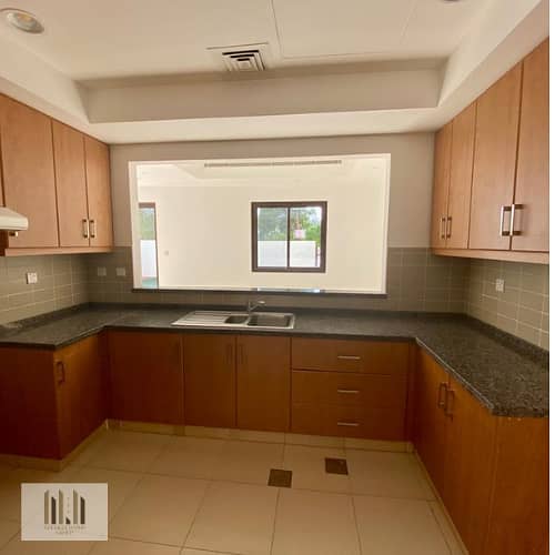 3 KITCHEN. png