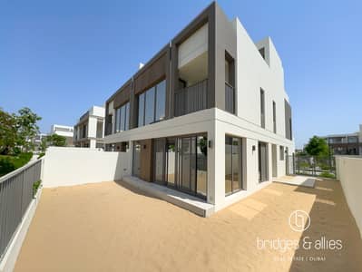 4 Bedroom Villa for Rent in Tilal Al Ghaf, Dubai - 4 BED + MAID | LAGOON BACK  VIEW | CORNER UNIT