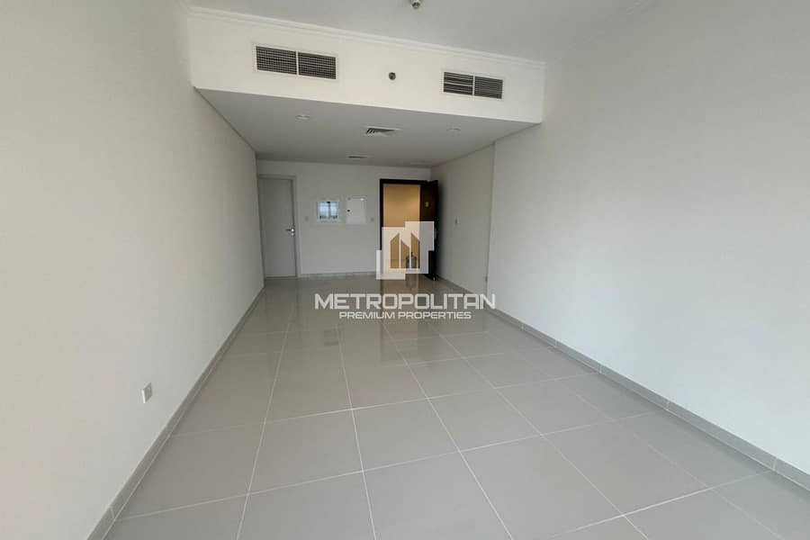 Mid Floor | Golf View | Largest Layout | Tenanted Mid Floor | Golf View | Largest Layout | Tenanted