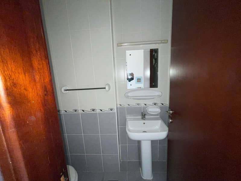 16 IMG-20250528-WA0031. jpg