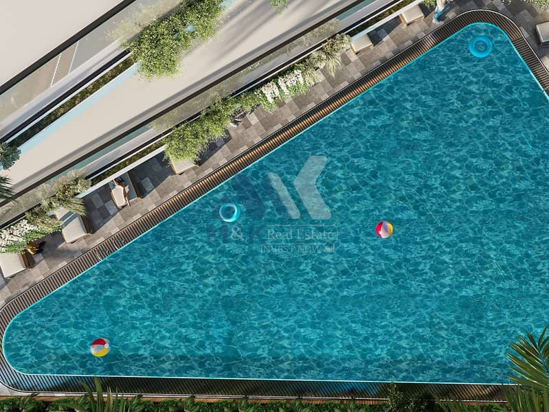 11 Pool_01. jpg