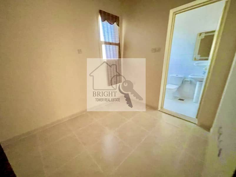 9 Spacious 5 Bedroom Villa in Al Bateen