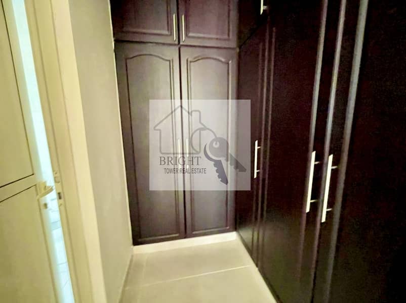 19 Spacious 5 Bedroom Villa in Al Bateen