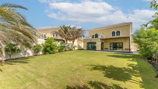 3 Bedroom Villa for Rent in Jumeirah Park, Dubai - Fully Upgraded | Vacant Now | Smart Home