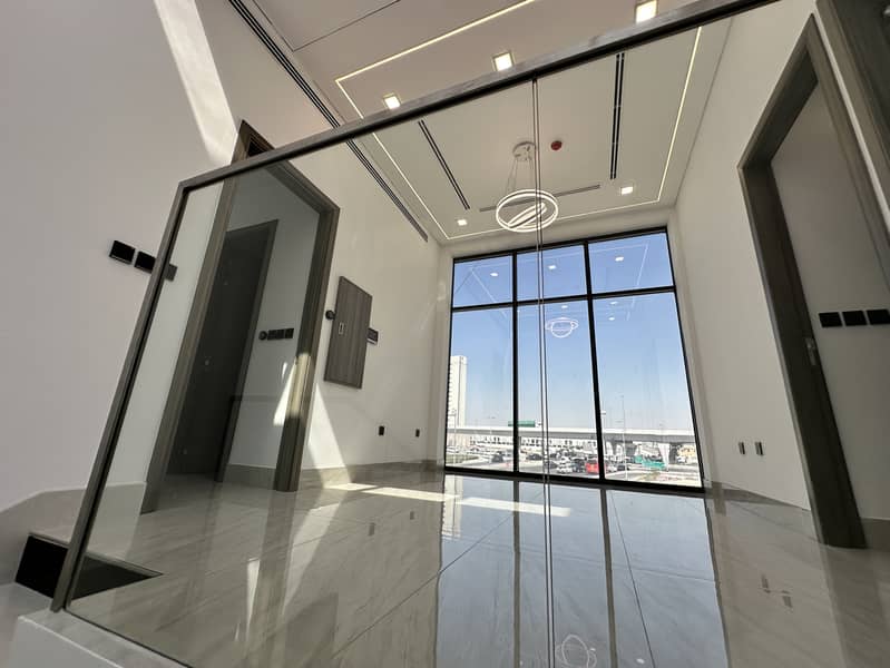 4 5. Family Room 1. JPG