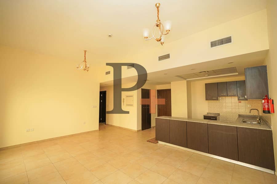 شقة في الثمام 49،الثمام،رمرام 1 غرفة 650000 درهم - 11937905 شقة في الثمام 49،الثمام،رمرام 1 غرفة 650000 درهم - 11937905