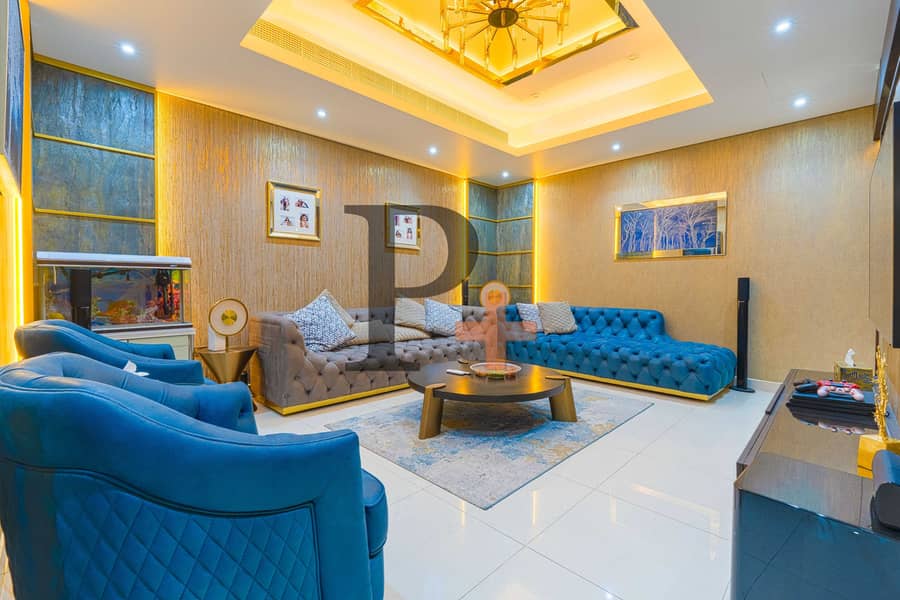 Fully Upgraded | Vastu Unit | Single Row