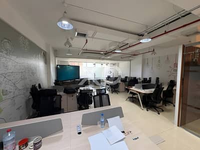 طابق تجاري  للبيع في واحة دبي للسيليكون (DSO)، دبي - طابق تجاري في برج إس آي تي،واحة دبي للسيليكون (DSO) 22939200 درهم - 11937553