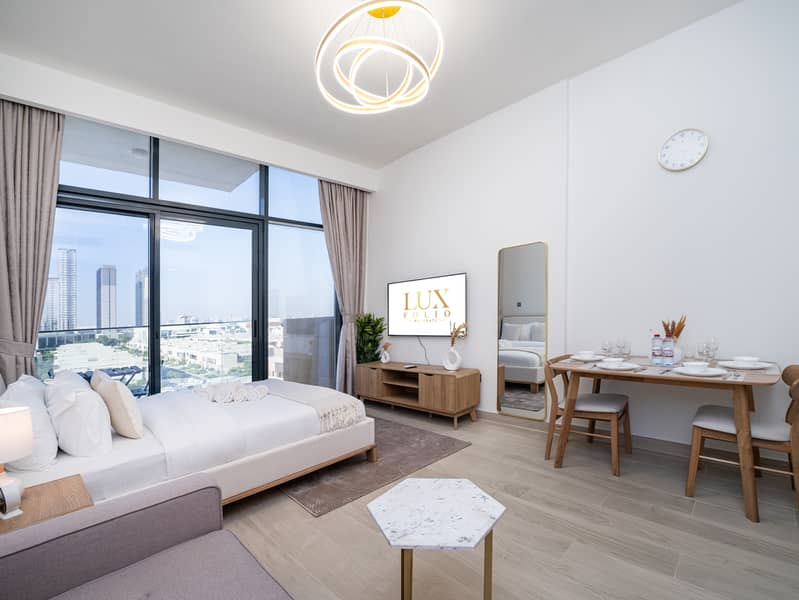 Spacious Azizi Rviera Studio