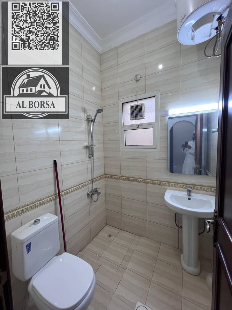 17 14d6e970-78b8-42d7-b0f3-e0618cdf539d. jpg