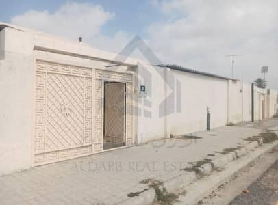 5 Bedroom Villa for Sale in Al Qadisiya, Sharjah - 422656c7-7443-405f-8071-0805dc914947. jpeg