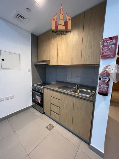 Hot offer studio bigger layout all amenities