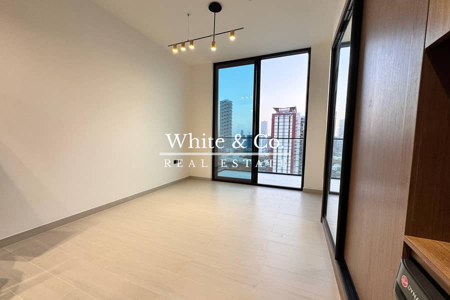 HIGH FLOOR | VACANT | MOTIVATED SELLER