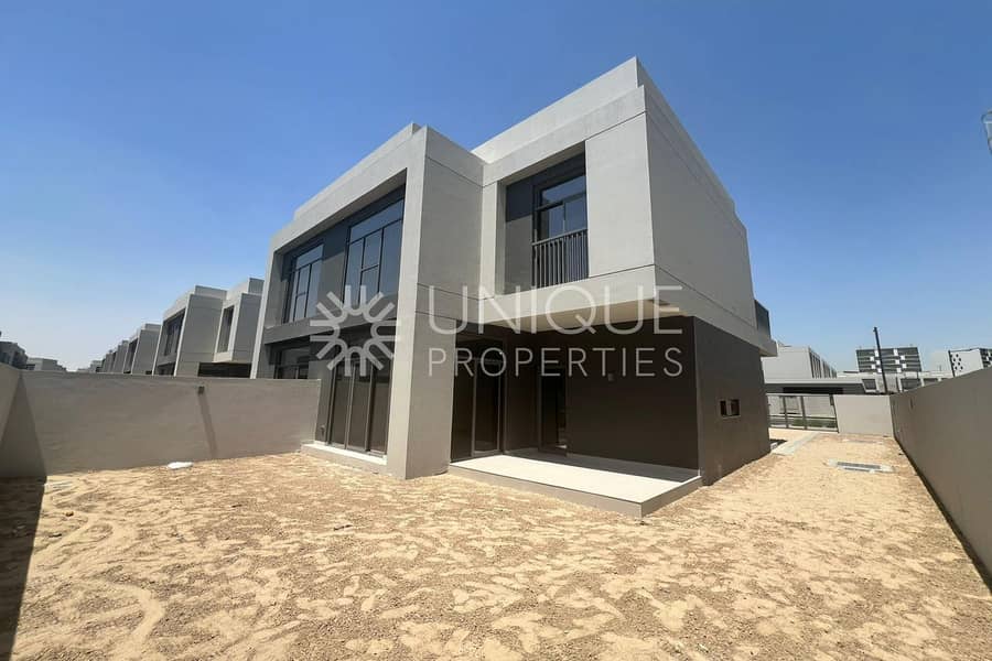 Semi Detached | Vastu | Corner Large Plot Semi Detached | Vastu | Corner Large Plot