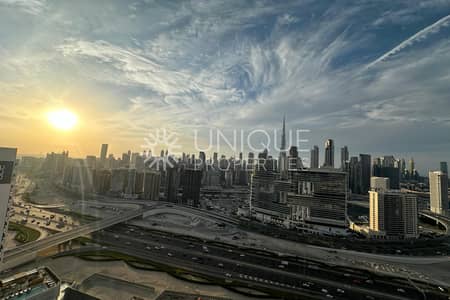 شقة 3 غرف نوم للايجار في الخليج التجاري، دبي - شقة في برج B،أبراج داماك من باراماونت للفنادق والمنتجعات،الخليج التجاري 3 غرف 200000 درهم - 11896528