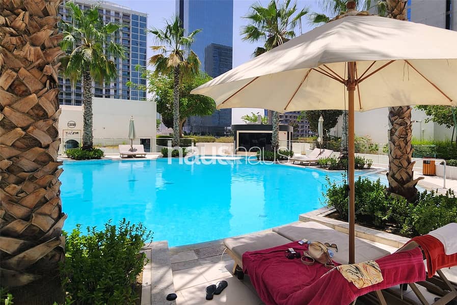 Large 1BR |Bright | Furnished | Upgraded | Vacant