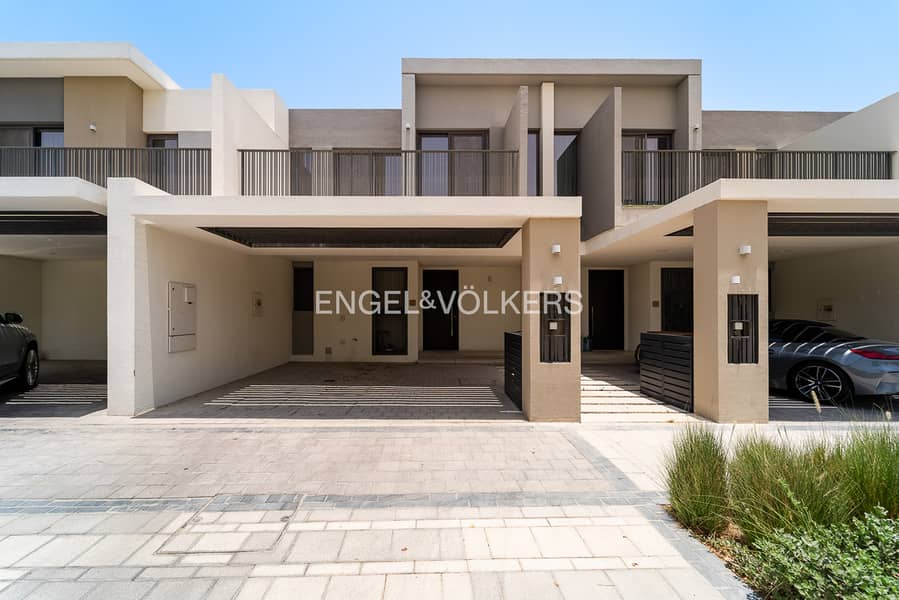 位于蒂拉尔阿尔加夫综合社区,伊兰住宅区 3 卧室的联排别墅 210000 AED - 11928663 位于蒂拉尔阿尔加夫综合社区,伊兰住宅区 3 卧室的联排别墅 210000 AED - 11928663