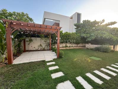 4 Bedroom Villa for Rent in Yas Island, Abu Dhabi - Rare Layout | Single Row | Upgraded | Vacant
