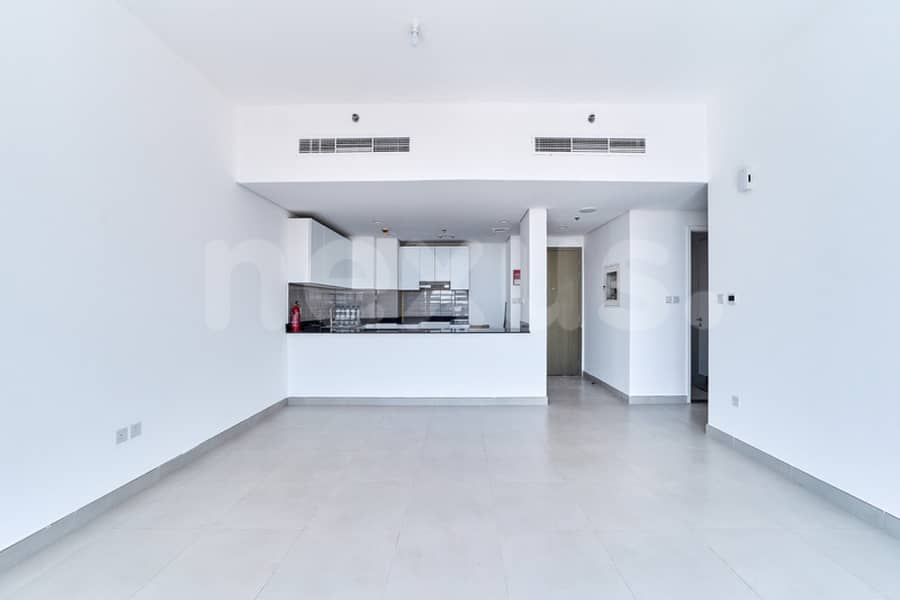 Maid Room | Vacant | Huge Layout | Spacious Maid Room | Vacant | Huge Layout | Spacious