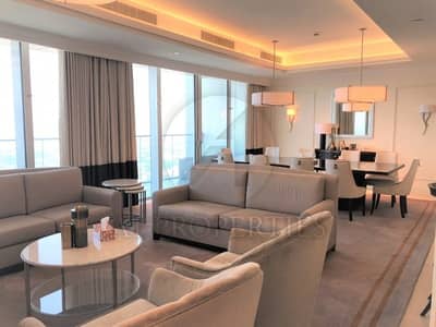 Luxurious 4BR Apartment in The Address BLVD Luxurious 4BR Apartment in The Address BLVD